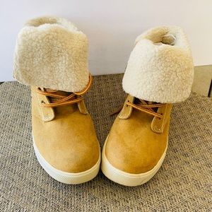 Warm Boots